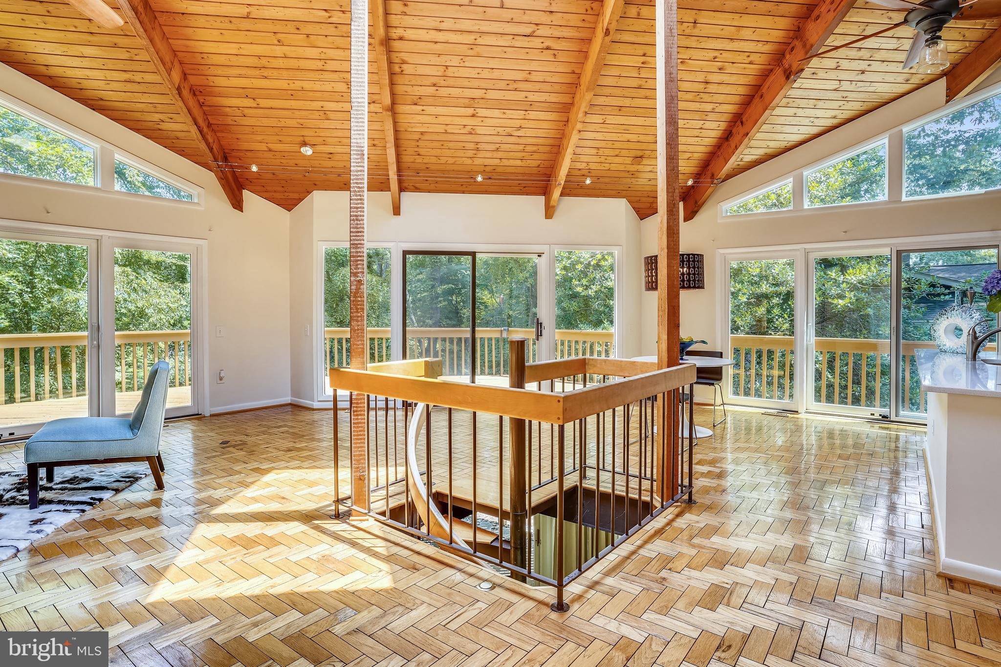 11306 Fairway Drive Reston, VA 20190 - Photo 10 of 74 Main Level