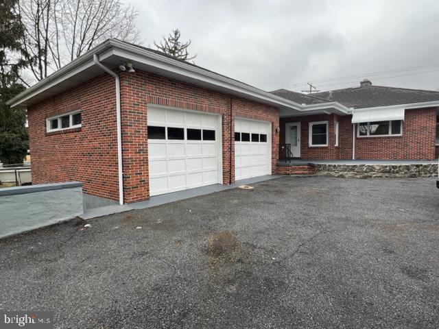 1009 Quentin Road Lebanon, PA 17042 - Photo 12 of 47 Gallery Image 12