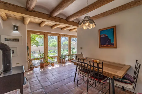 $769,500 | 30 County Road 3490, Flora Vista, NM 87415