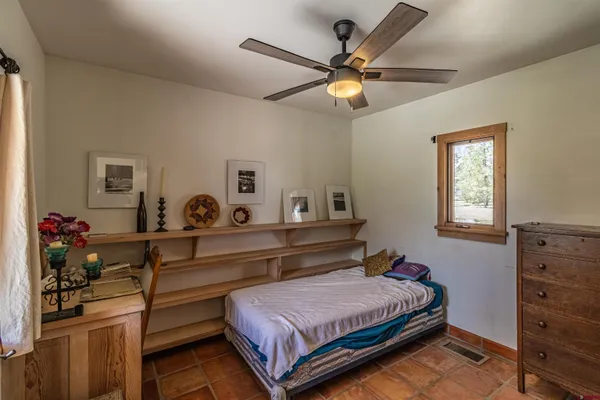 $769,500 | 30 County Road 3490, Flora Vista, NM 87415