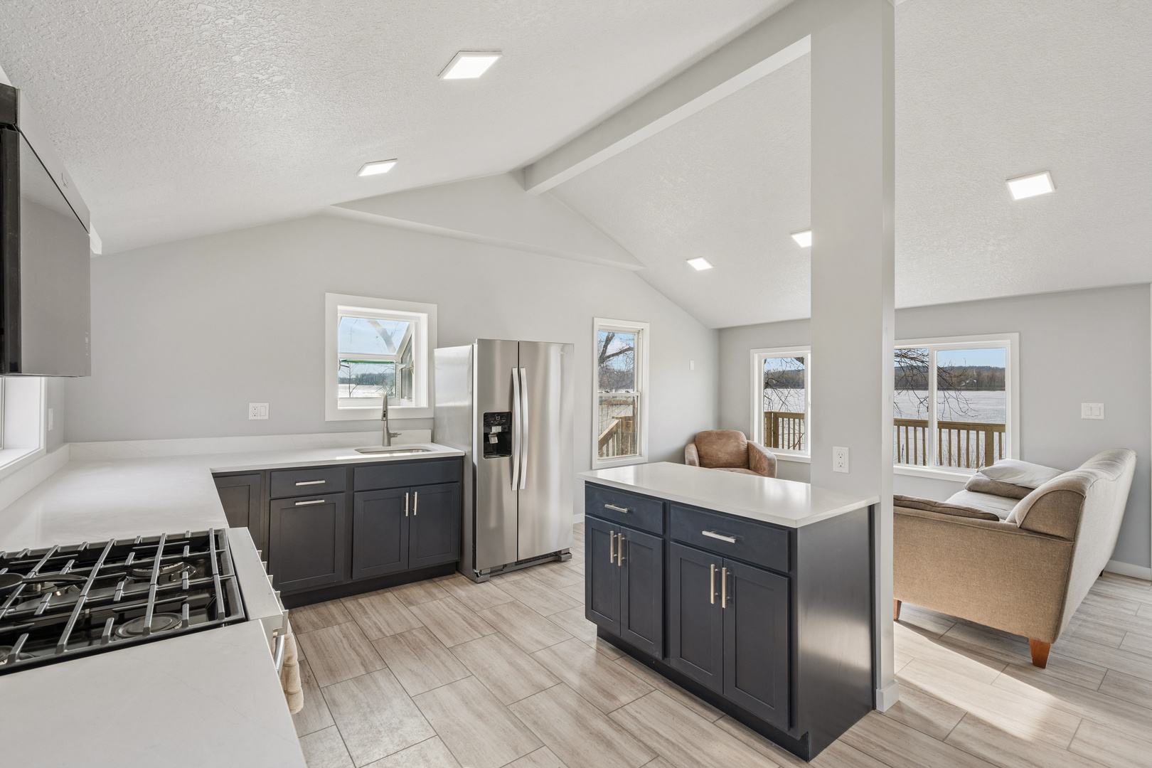 3664 Dismore Road Muscatine, IA 52761 - Photo 12 of 36