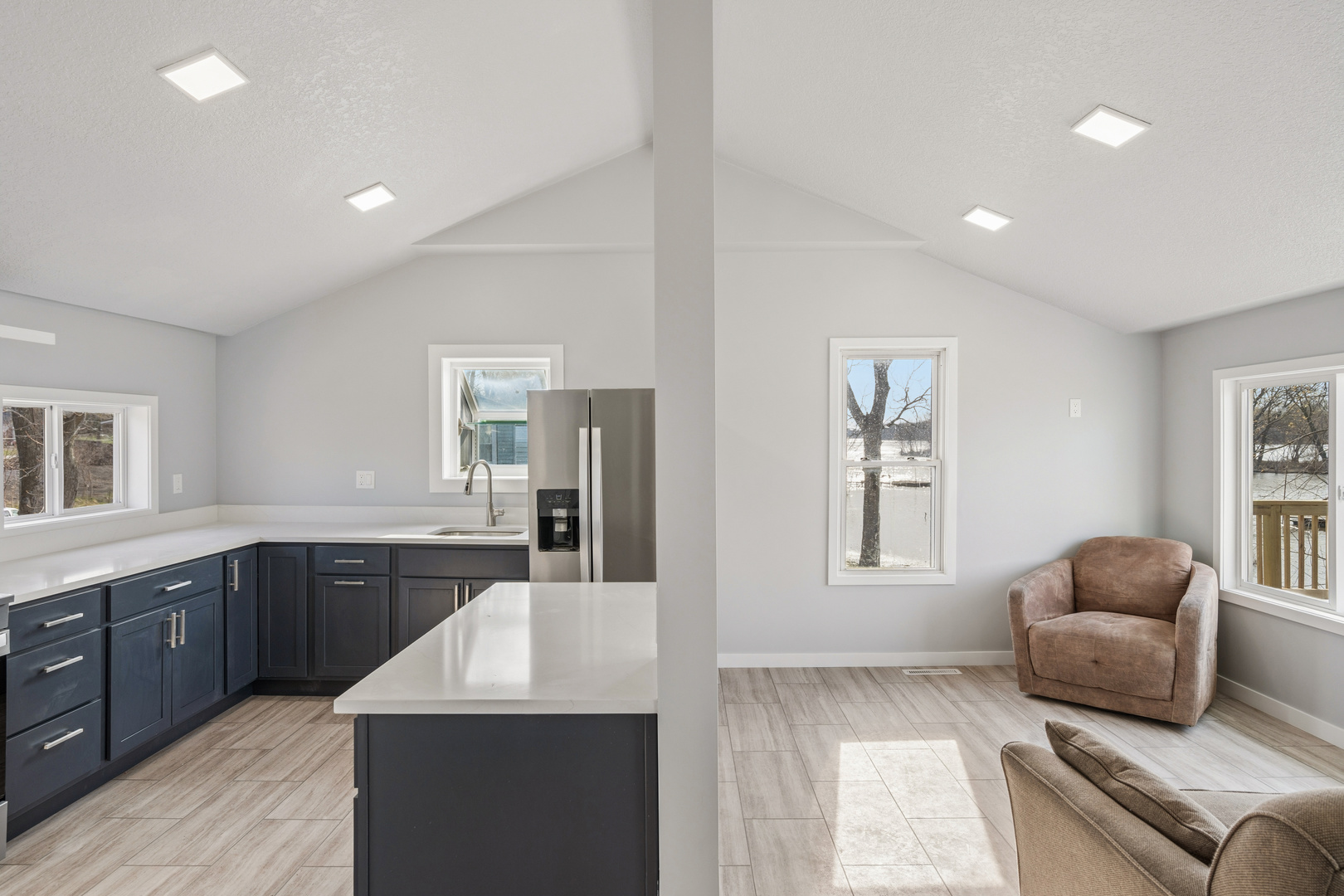 3664 Dismore Road Muscatine, IA 52761 - Photo 15 of 36