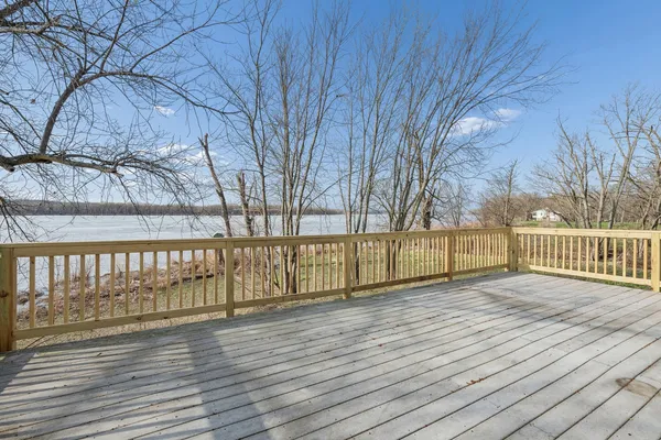 $350,000 | 3664 Dismore Road, Muscatine, IA 52761