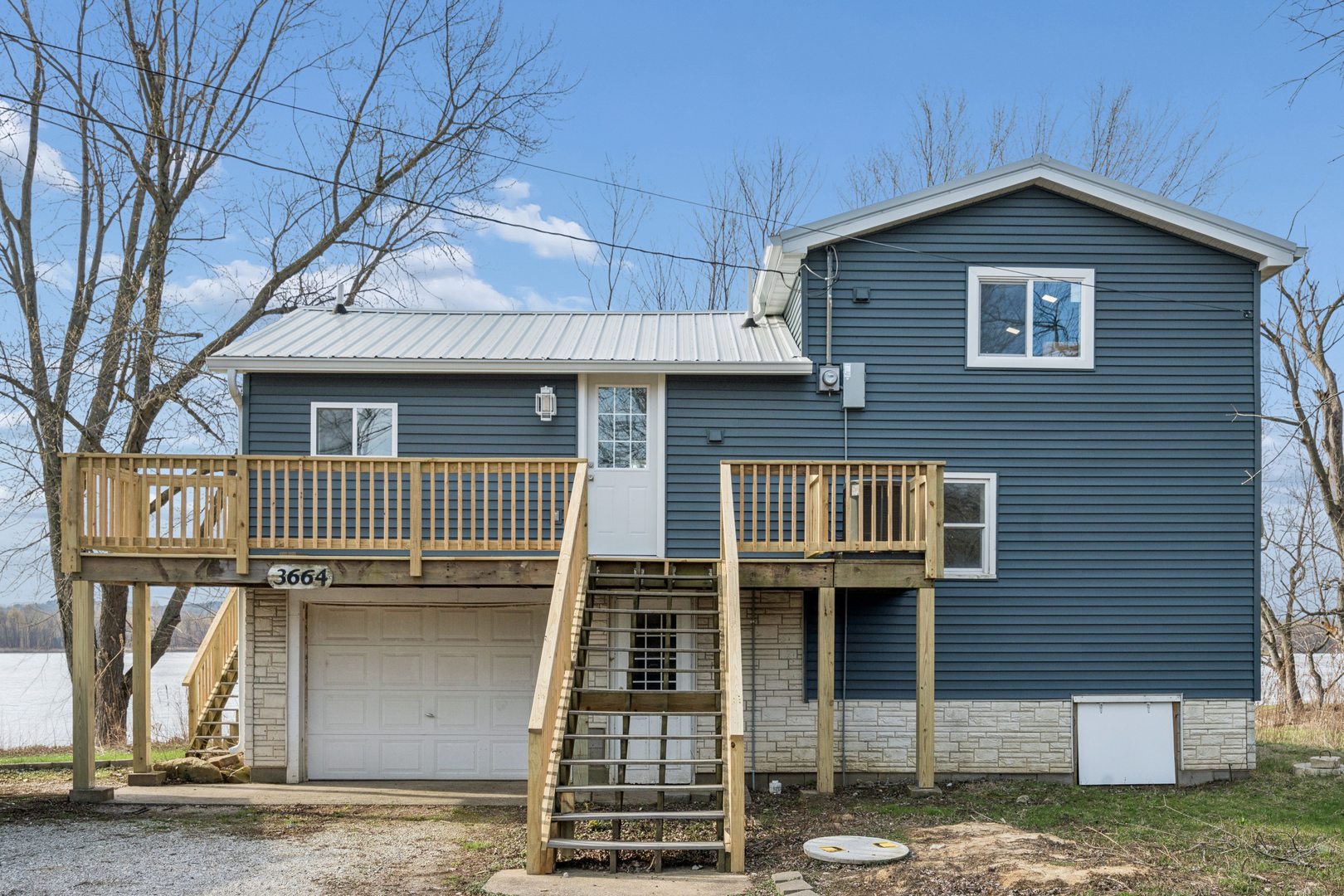 3664 Dismore Road Muscatine, IA 52761 - Photo 4 of 36