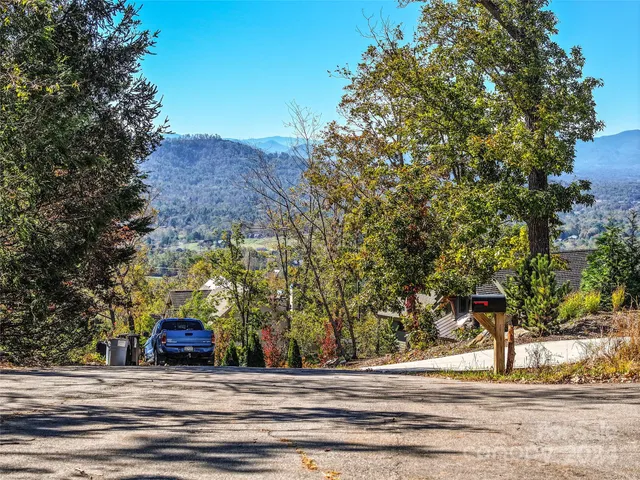 $125,000 | 2-135 And Point, Weaverville, NC 28787