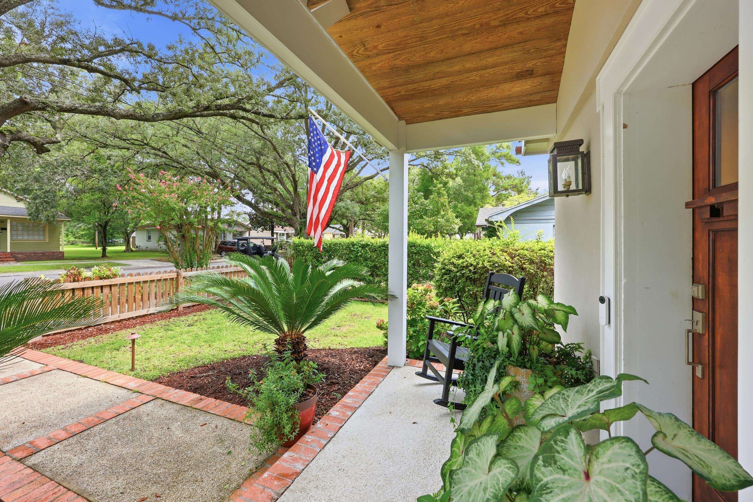 406 Queen Street Georgetown, SC 29440 - Photo 4 of 31 Gallery Image 4