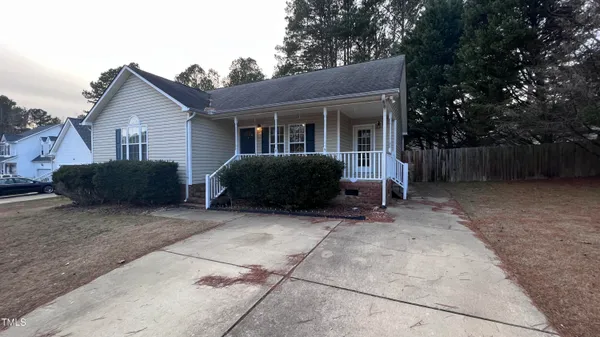 $1,750 | 212 Walnut Creek Drive, Clayton, NC 27520