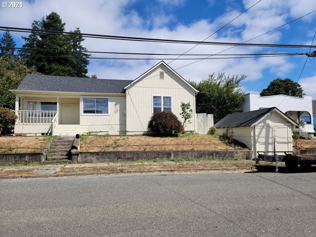 621 C Street Myrtle Point, OR 97458 - Photo 1 of 13 Gallery Image 1