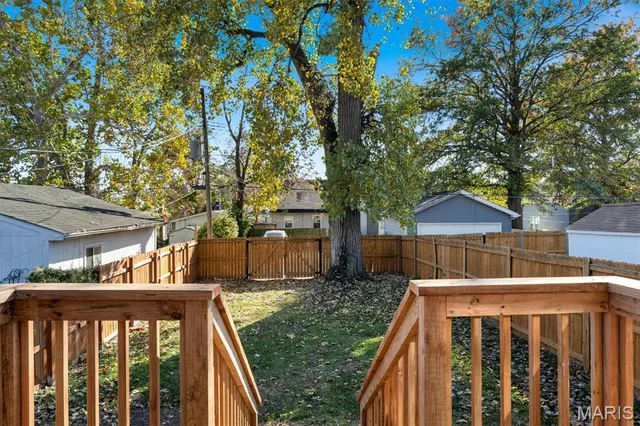 $1,950 | 6752 West Park Avenue, St. Louis, MO 63139