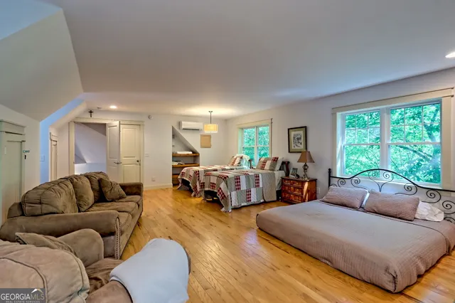 $979,000 | 249 Dalton Drive, Dillard, GA 30537