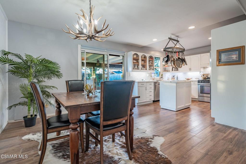 2289 Kelsey Street Simi Valley, CA 93063 - Photo 6 of 53