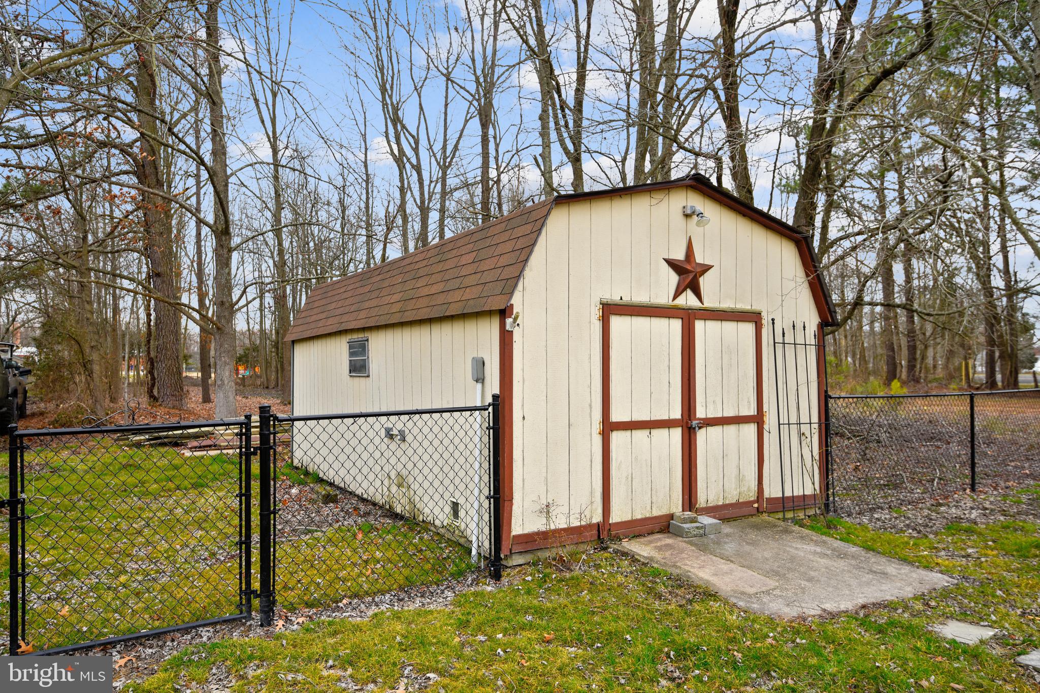 719 Masons Beach Road Deale, MD 20751 - Photo 29 of 30 Gallery Image 29
