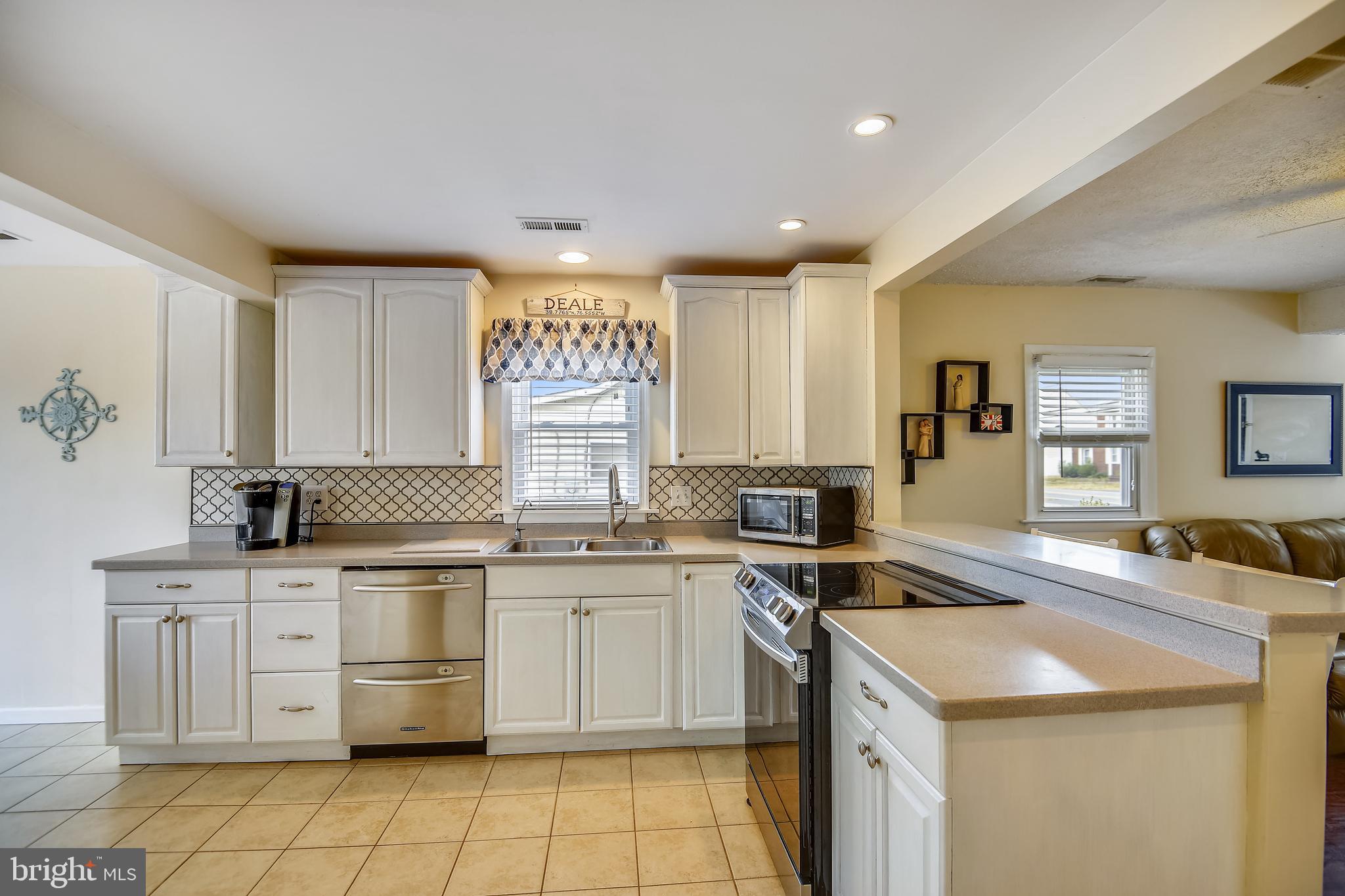 719 Masons Beach Road Deale, MD 20751 - Photo 7 of 30 Gallery Image 7
