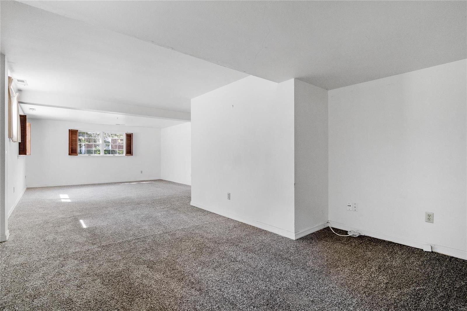 616 Amberwood Lane Ballwin, MO 63021 - Photo 27 of 39