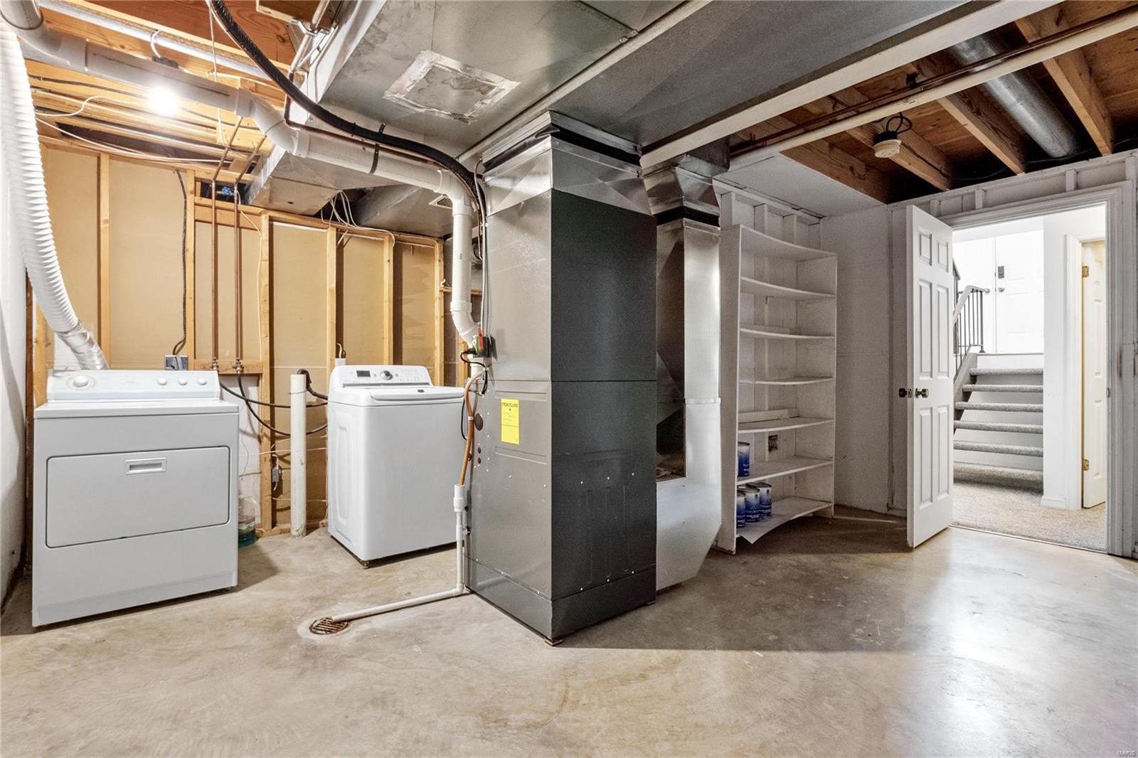 616 Amberwood Lane Ballwin, MO 63021 - Photo 31 of 39