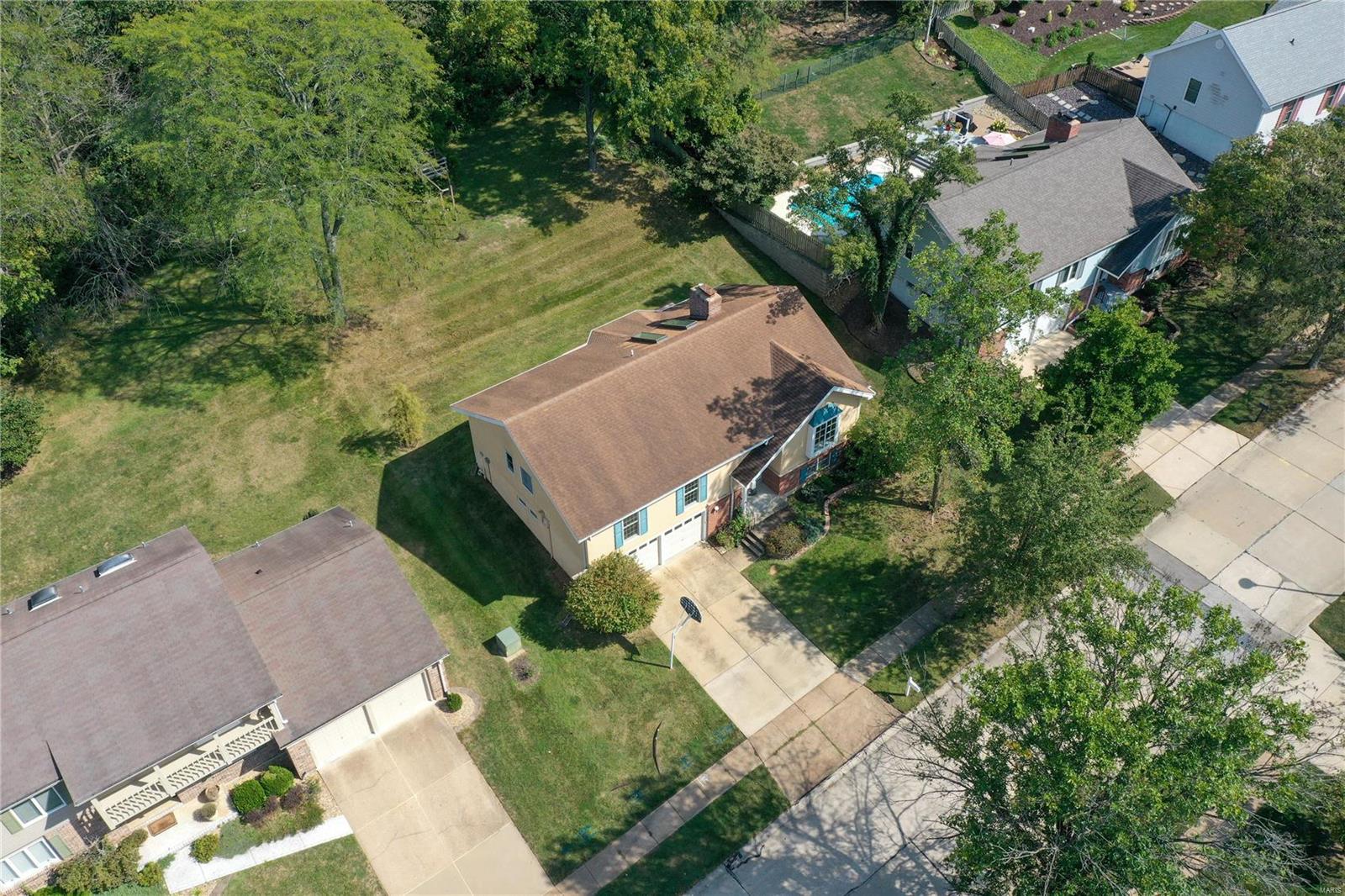 616 Amberwood Lane Ballwin, MO 63021 - Photo 38 of 39