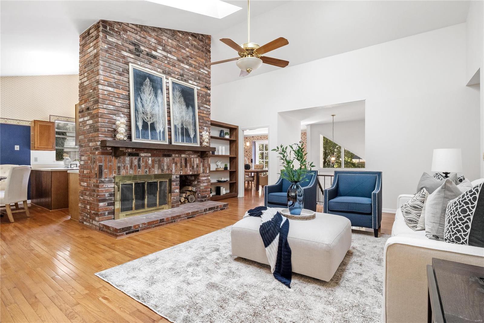 616 Amberwood Lane Ballwin, MO 63021 - Photo 7 of 39