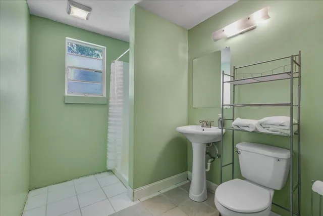 $227,900 | 1529 Live Oak Drive, Tallahassee, FL 32301