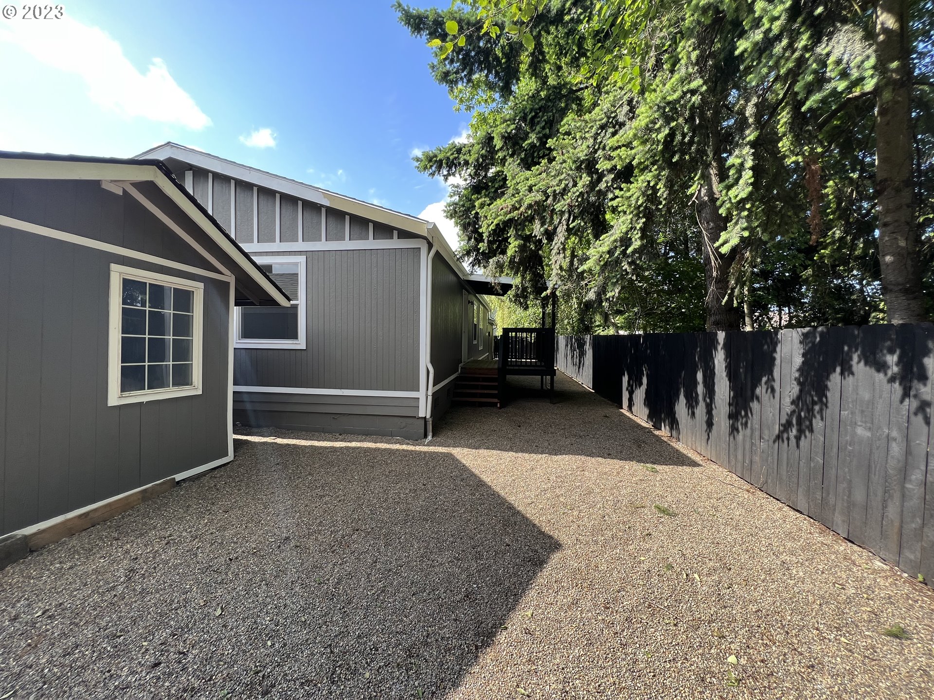170 Fenton Avenue Molalla, OR 97038 - Photo 5 of 27 a view of backyard with hardwood