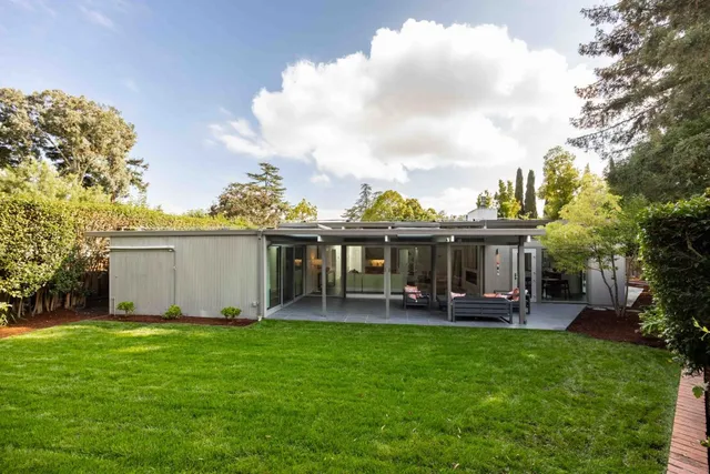 $4,800,000 | 3502 Arbutus Avenue, Palo Alto, CA 94303