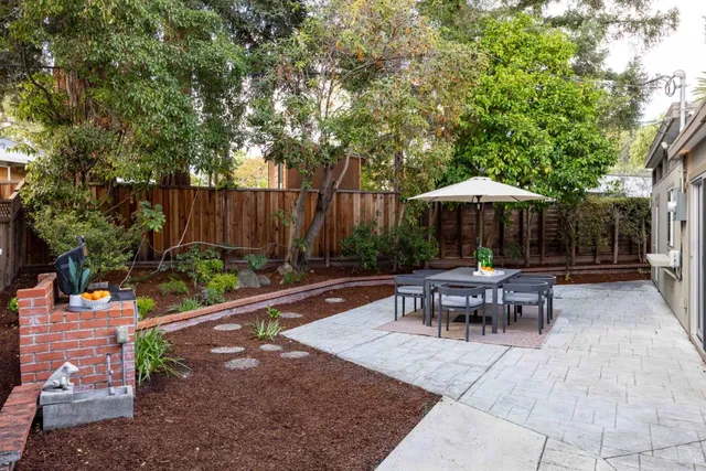 $4,800,000 | 3502 Arbutus Avenue, Palo Alto, CA 94303
