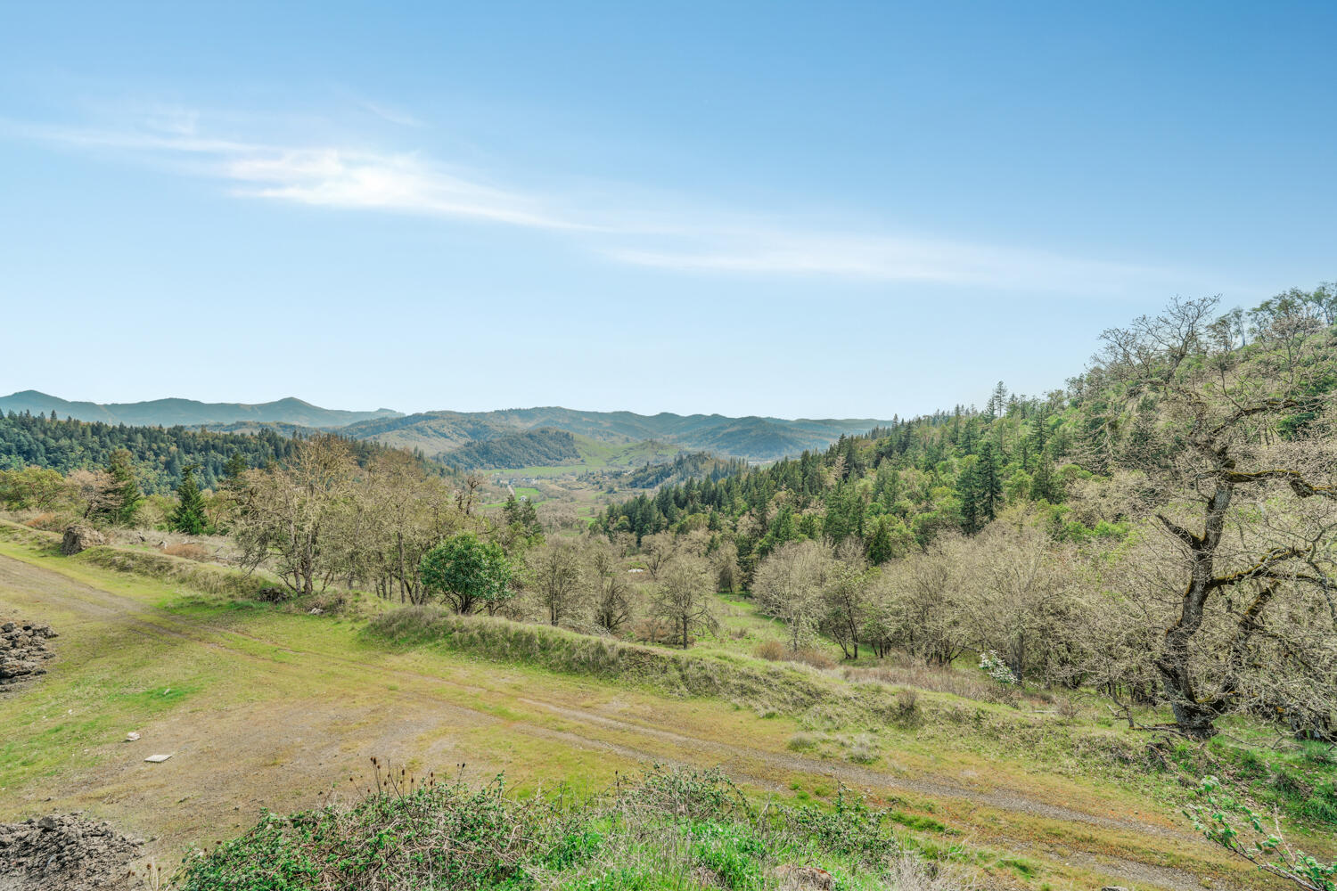 2268 Sunshine Road Roseburg, OR 97470 - Photo 10 of 34 DSC05255