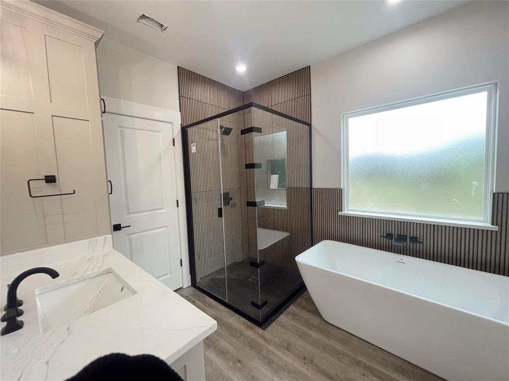 105 Anchor Way Bluff Dale, TX 76433 - Photo 9 of 40