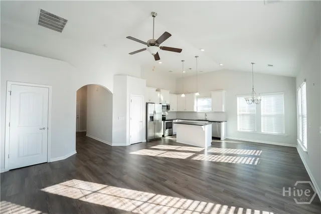 $2,350 | 173 Sessile Oak Drive, Savannah, GA 31419