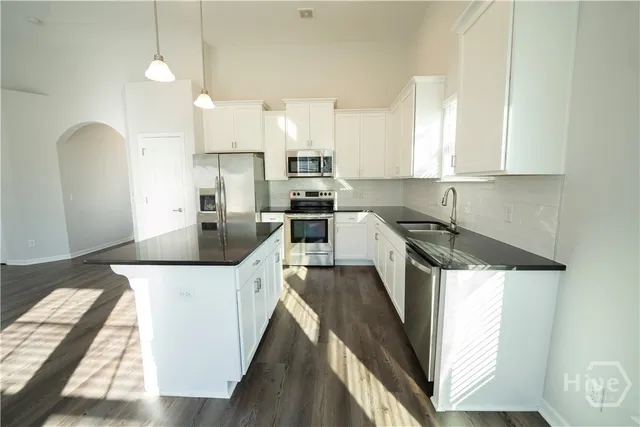 $2,350 | 173 Sessile Oak Drive, Savannah, GA 31419