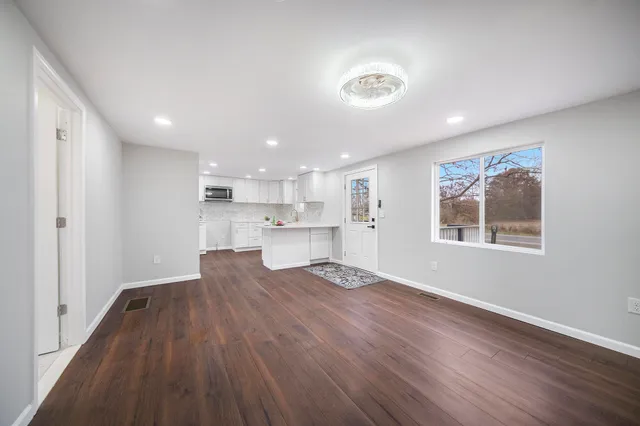 $279,900 | 6465 North Adrian Highway, Tecumseh, MI 49286