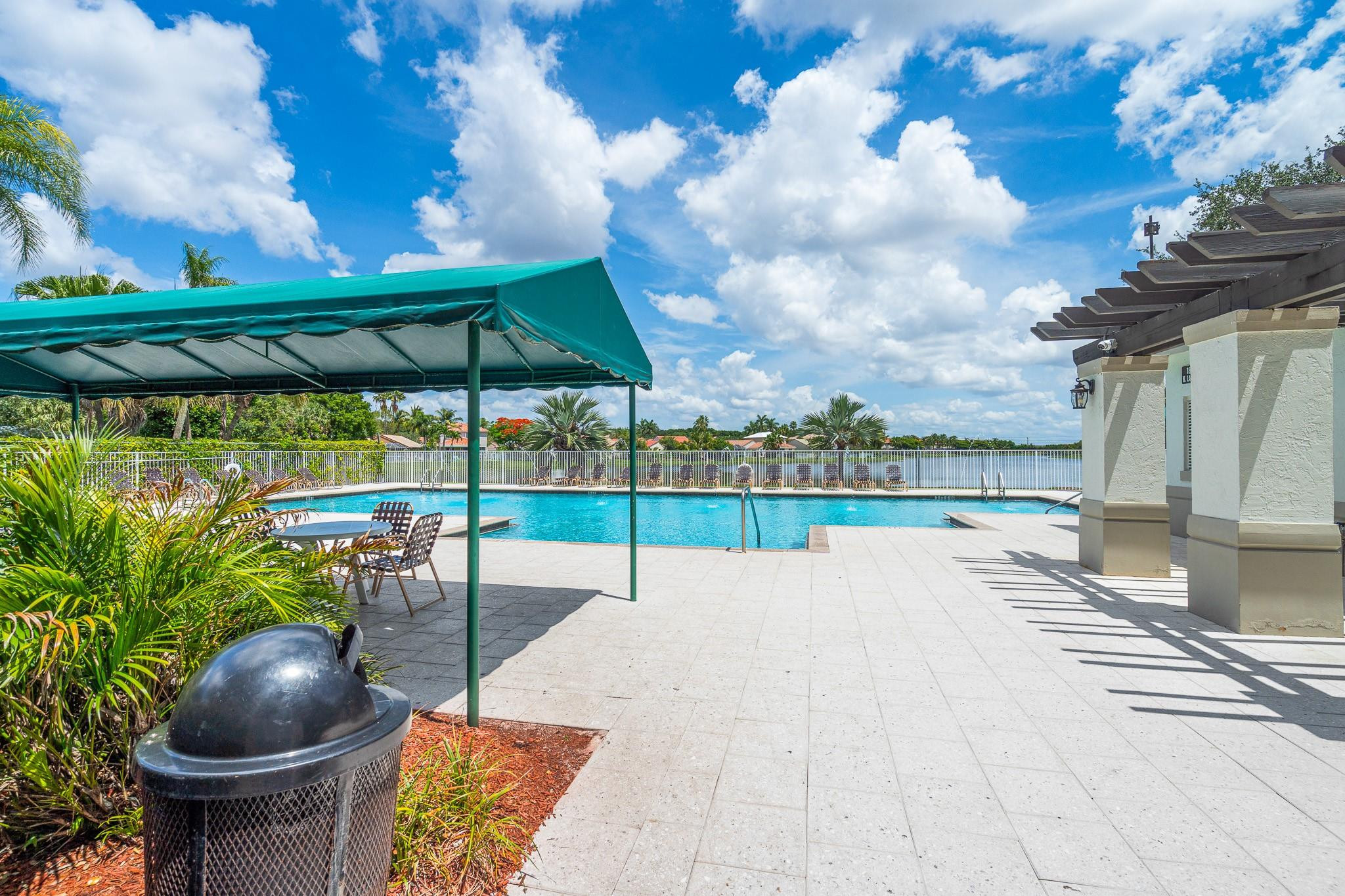 951 Falling Water Road Weston, FL 33326 - Photo 34 of 35 Photo 34