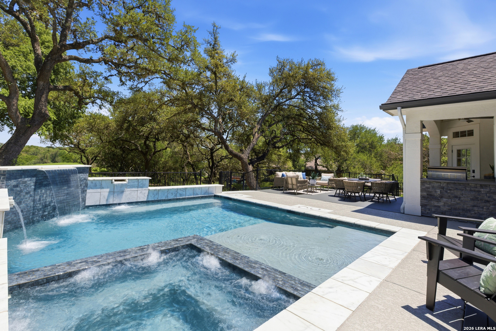 29707 High Eschelon Fair Oaks Ranch, TX 78015 - Photo 30 of 46