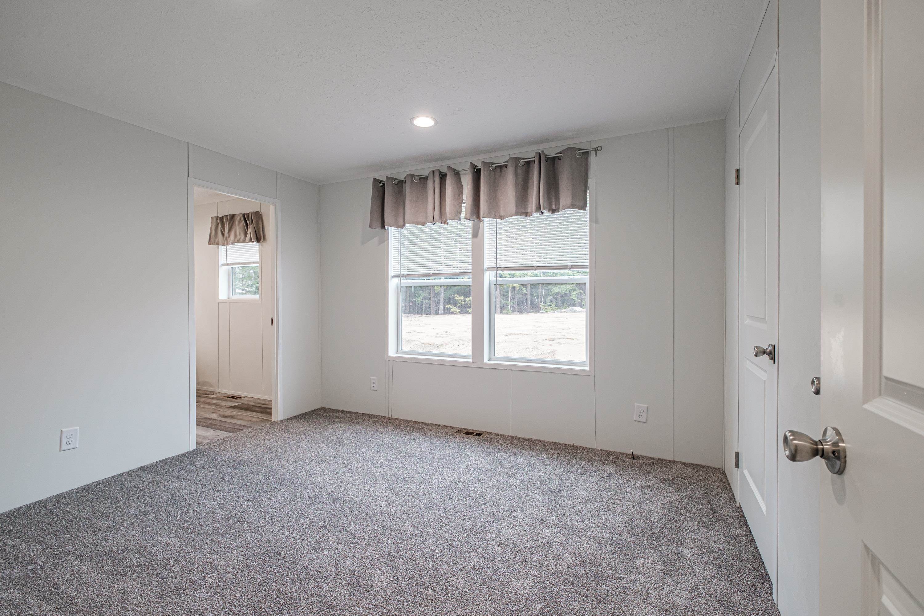 23 Diamondback Drive Rochester, NH 03868 - Photo 15 of 42