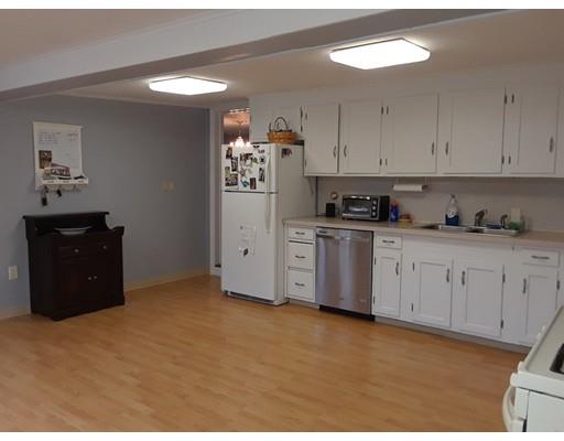 42 Steven Road Marshfield, MA 02050 - Photo 6 of 17 Gallery Image 6