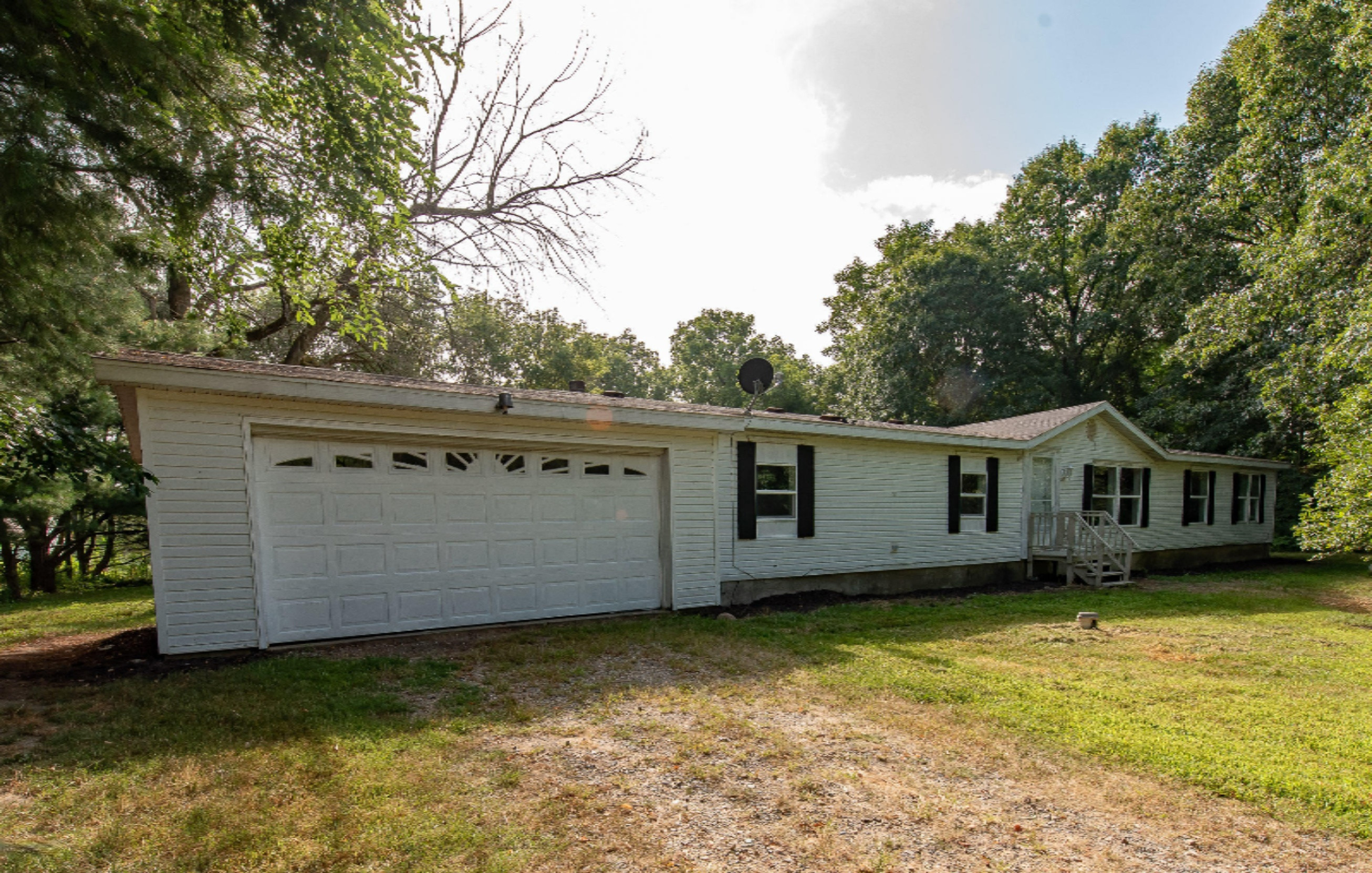 114 Ridgewood Trail Delton, MI 49046 - Photo 1 of 22 RJG_4965x