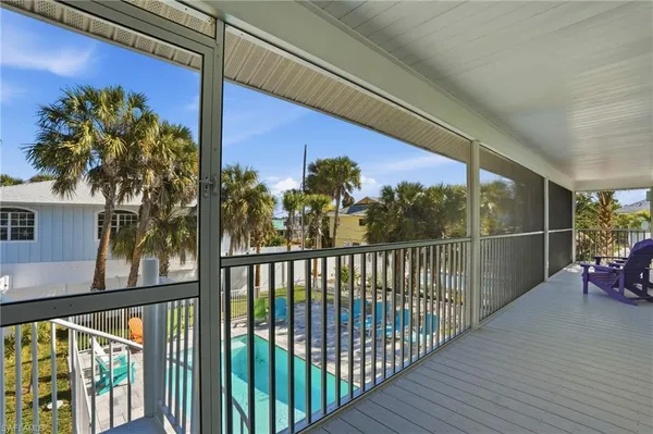 $2,399,000 | 3321 Estero Boulevard, Fort Myers Beach, FL 33931