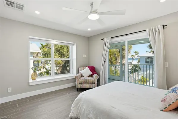 $2,399,000 | 3321 Estero Boulevard, Fort Myers Beach, FL 33931