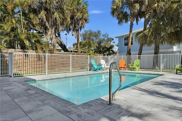 $2,399,000 | 3321 Estero Boulevard, Fort Myers Beach, FL 33931