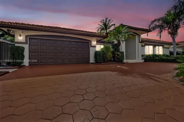 $1,100,000 | 15462 Southwest 115th Street, Miami, FL 33196