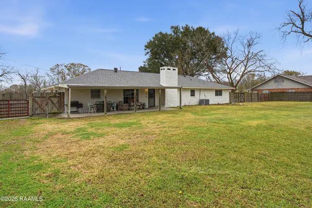 $275,000 | 218 Fallis Road, Lafayette, LA 70507