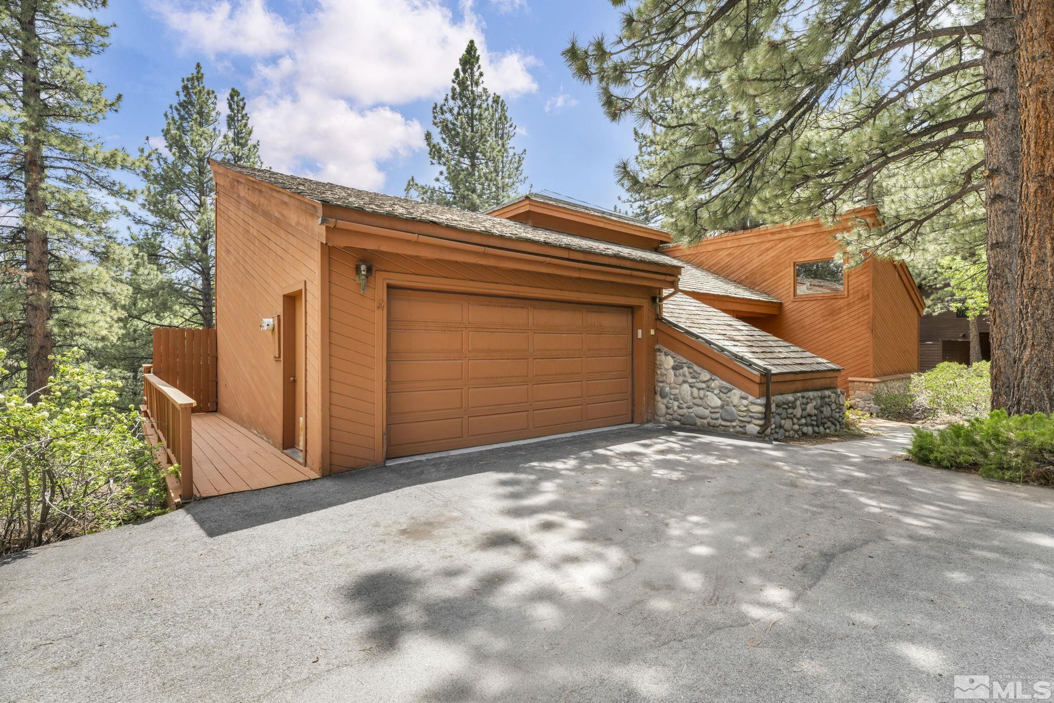800 Joy Lake Road Reno, NV 89511 - Photo 2 of 40 Photo 2