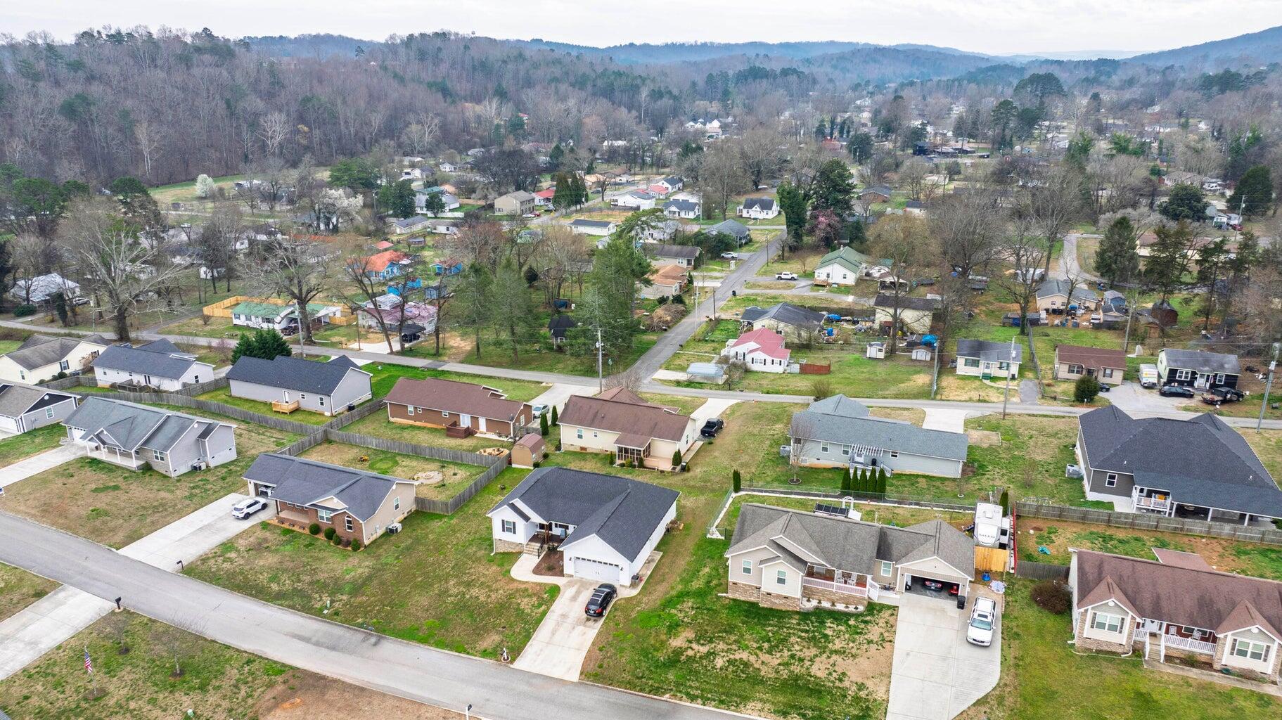 225 Foothills Drive Dayton, TN 37321 - Photo 25 of 34 Aerial