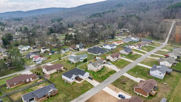 $340,000 | 225 Foothills Drive, Dayton, TN 37321