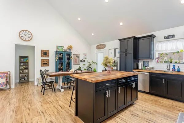 $340,000 | 225 Foothills Drive, Dayton, TN 37321