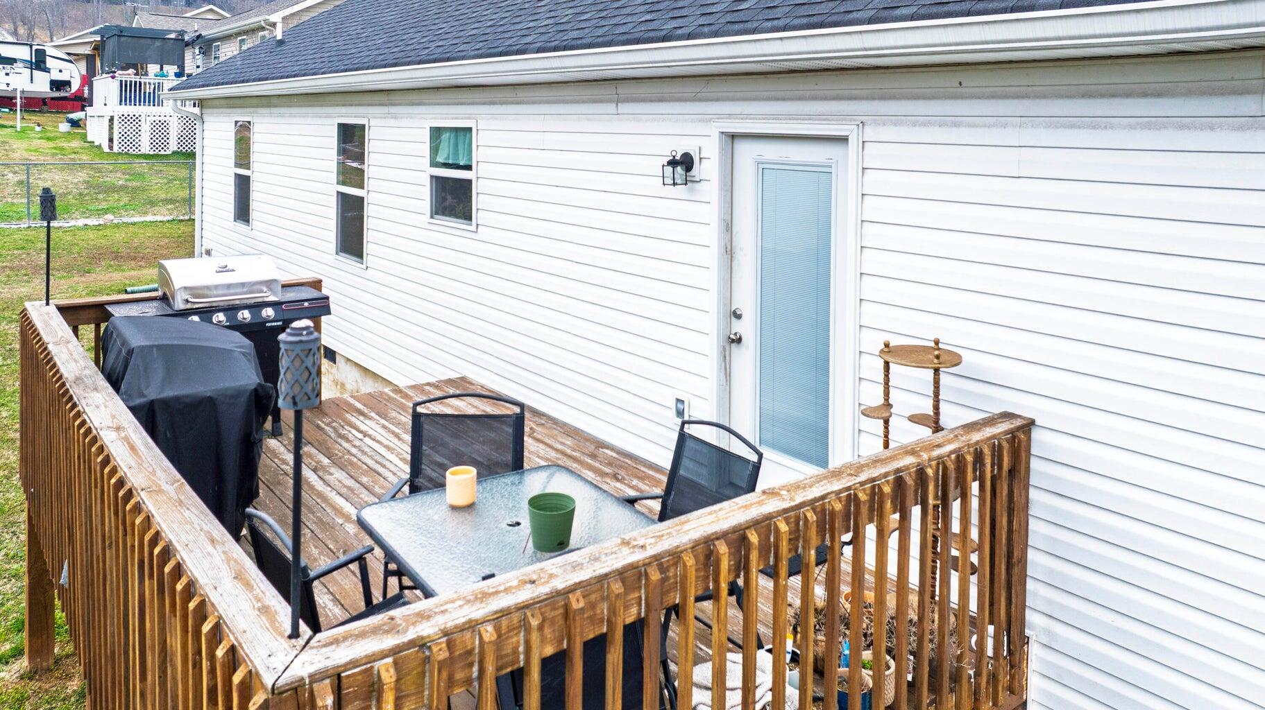 225 Foothills Drive Dayton, TN 37321 - Photo 32 of 34 Back Deck