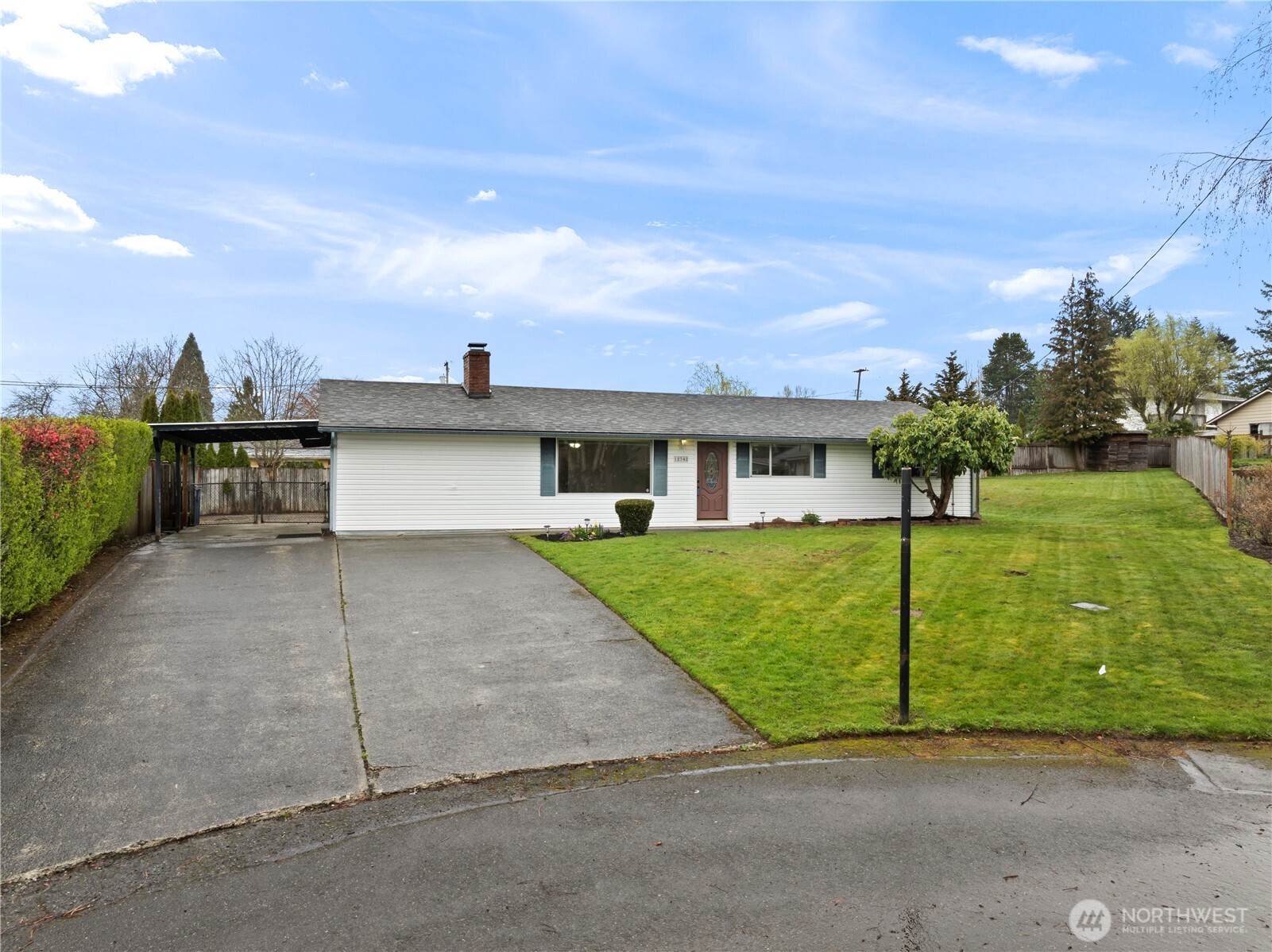 12742 Southeast 171st Place Renton, WA 98058 - Photo 1 of 33