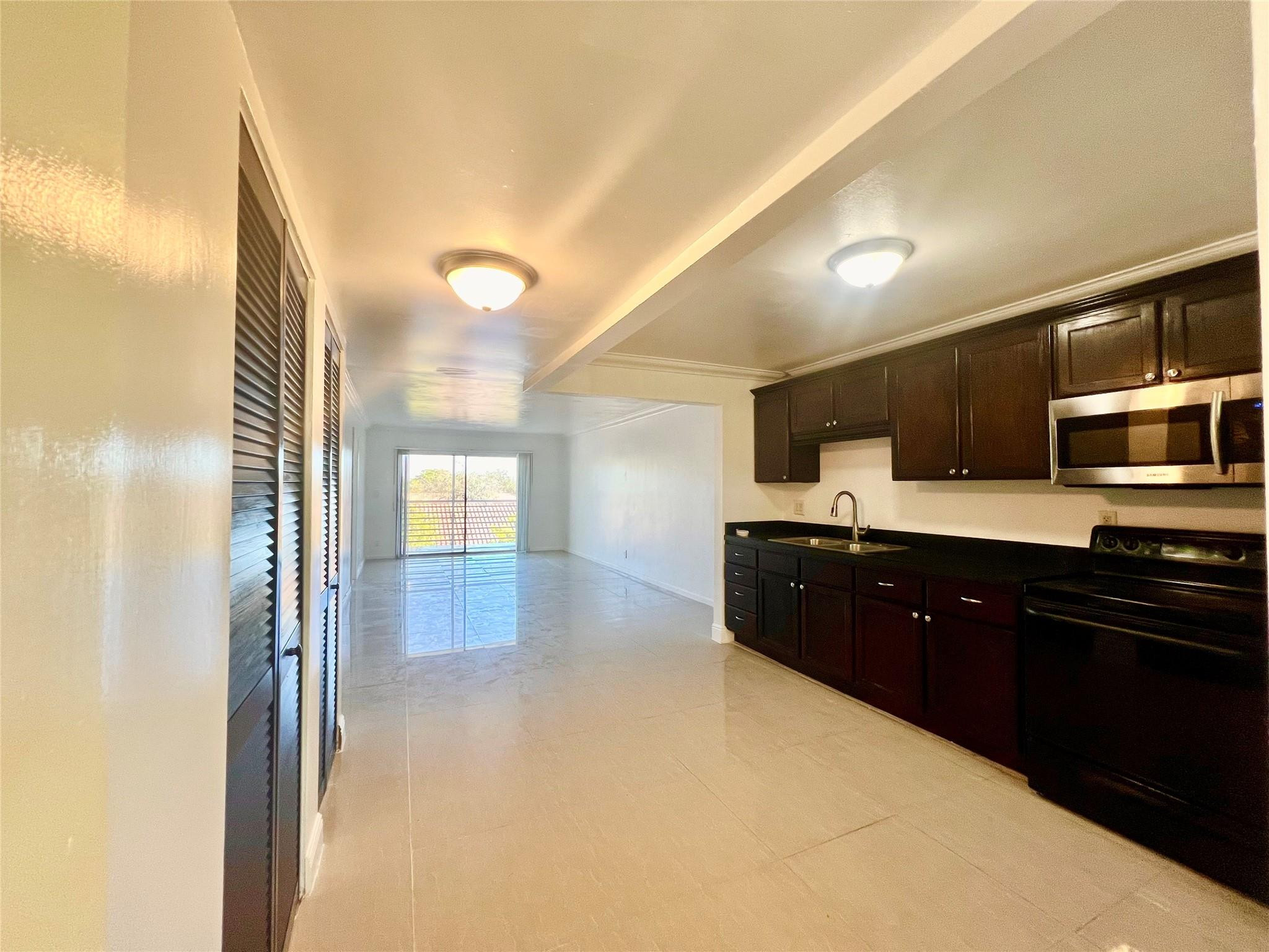 3120 North Pine Island Road, Unit 301 Sunrise, FL 33351 - Photo 4 of 27 Photo 4