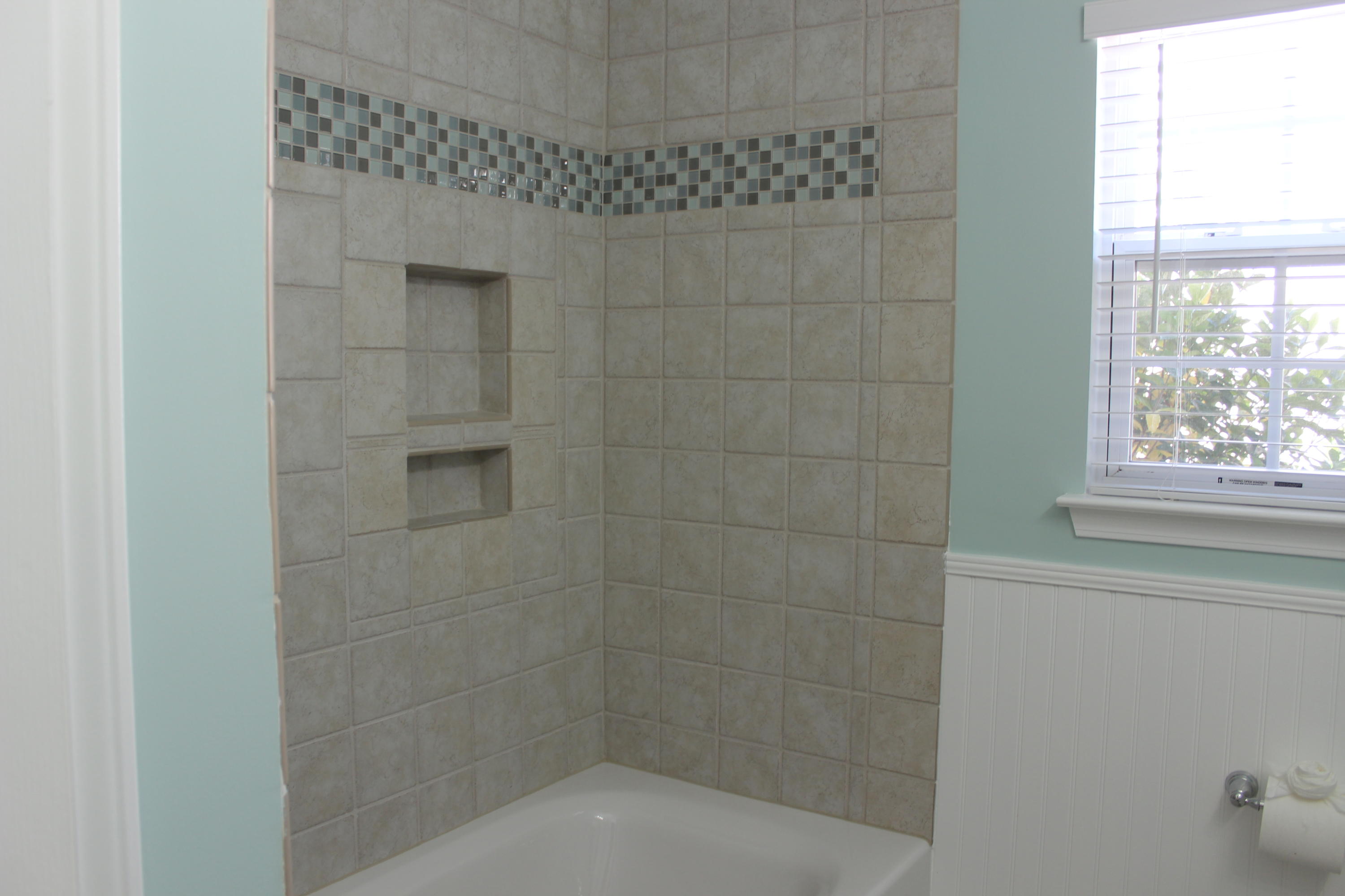 2802 August Road Johns Island, SC 29455 - Photo 17 of 23 2802 guest bath2