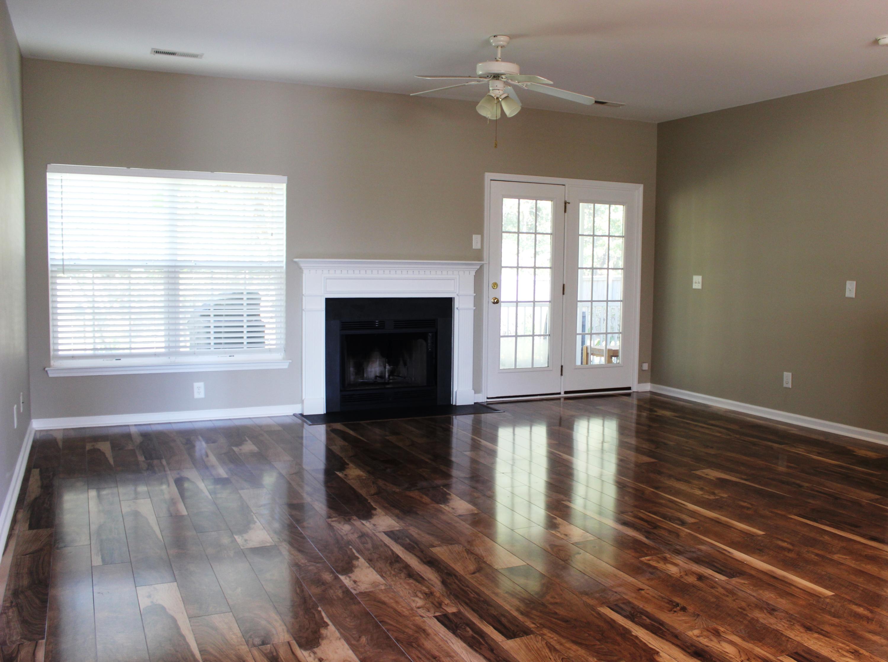 2802 August Road Johns Island, SC 29455 - Photo 5 of 23 2802 living room