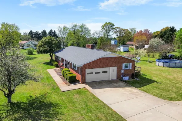 $299,000 | 971 Iron Bridge Road, Cowpens, SC 29330